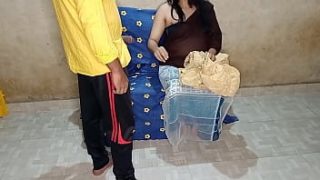 ससुराल में पहली बार दामाद ने सास को चोदा, हिंदी में गर्मागर्म कहानी
