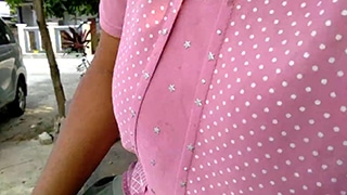 Goda-goda Payudara Istri Yang Menggoda