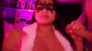 Novinha Brasileira Dando Uma Mamada Gostosa, Chupando Meu Pau Com Vontade E Engolindo Tudo