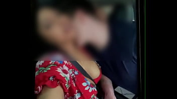 Istri Desi Yang Tergila-gila Pada Bule
