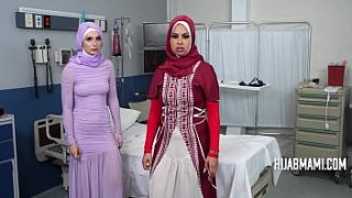 Dokter Putih Haram Bikin Istri Arab Basah Saat Pemeriksaan Kesuburan | Hijabmami