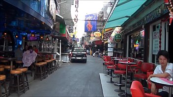 Malam Panas Di Soi Cowboy Sukhumvit Road 2 Thailand