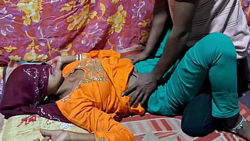 Malik Ne Naukrani Ko Akele Kamre Mein Chudai Ki, Garam Garam Desi Sex Web Series
