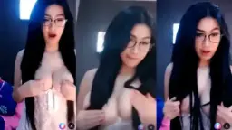 Gadis Seksi Dengan Payudara Montok Yang Menggoda