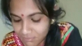 Video Gadis India Menikah Yang Cantik Sedang Menghisap Penis