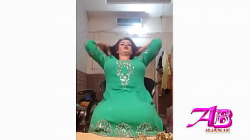 Panggilan Video Panas Dari Hpku, Bikin Heboh Di India!