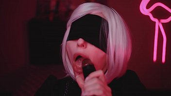 2b Cosplay Mengisap Bbc Dengan Penuh Nafsu