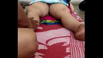 Pijat Sensual Oleh Bibi Desi