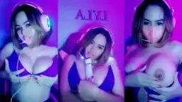 Mengintip Keindahan Toket Uting, Youtuber Gamers Cantik Miss Euni Yang Bikin Greget