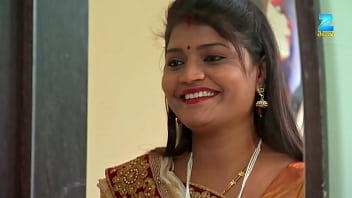 Pusar Seksi Dan Menggoda Aktris Serial Hindi