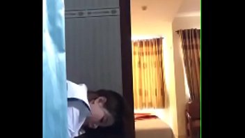 Bercinta Di Kamar Mandi Dengan Klien Vip Bersama Ha Yen