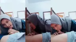 Jilbab Seksi Mengisap Kontol Teman Suami