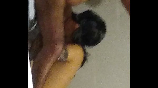 Neha Mandi Sambil Ngentotin Abang Tirinya, Ada Suara Hindi