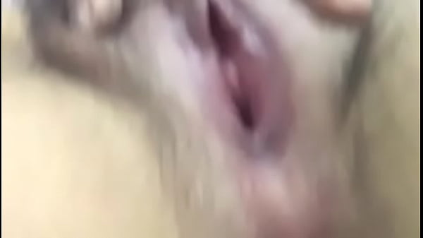Bokep barat dildo di pantat di tempat umum