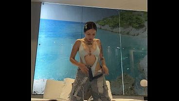 Olivia Quinn, Remaja Amatir Yang Menggoda