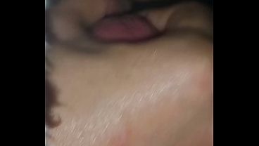 Pandangan Dekat Saat Istri Arab Panas Menunggangi Kontol Besar Teman Suami