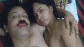 Berjanji Pada Gadis Desi Lalu Membuat Rekaman Telanjangnya