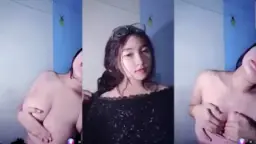 Miyuki Telanjang Memainkan Payudara Besarnya