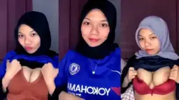 Rista Ukhti Montok Meremas Payudara