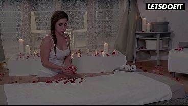 Pijat Spesial Hari Valentine Dari Gadis Rusia Berpayudara Besar – Letsdoeit