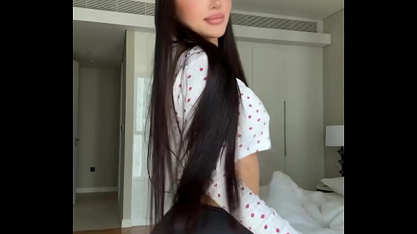 Goyangan Seksi Penari Arab