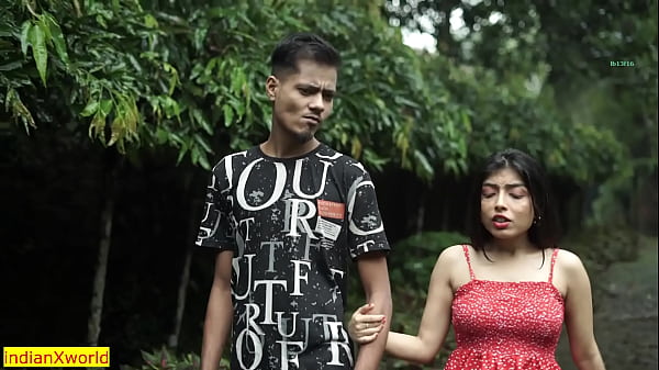Pasangan Lajang Desi Bercinta Ganas Dalam Bahasa Hindi!