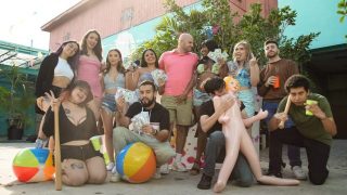 Pesta Poros Uang: Pesta Liar Di Reality Kings