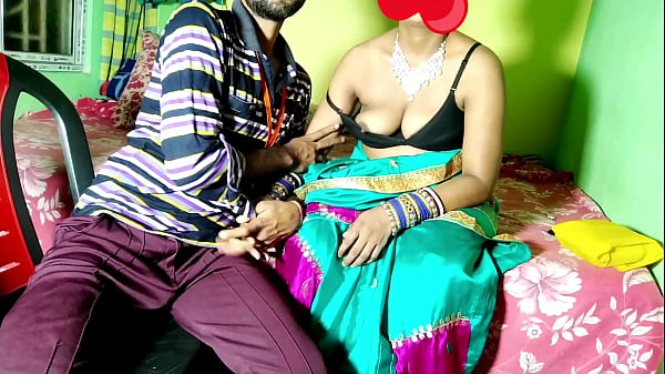 स्कूल की टीचर को घर बुलाकर गरमा-गरम सेक्स!