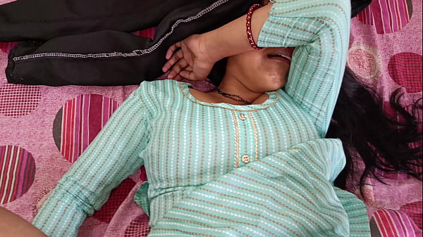 Gadis Seksi Priya Merasakan Sakit Pertama Kali Bercinta Dengan Kakak Tiri Dalam Audio Hindi Yang Jelas