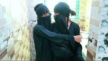 Dua Bidadari Seksi Mesum Bercinta Di Dapur