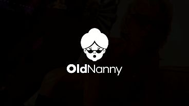 Nenek Tua – Rambut Pirang Matang Dalam Bercinta Yang Sengit