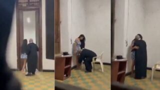 Bapa Gereja Menikmati Kemesraan Gadis Desi Yang Menggairahkan