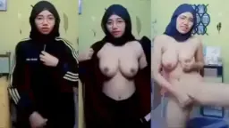 Ukhti Jilbab Hitam Nge-video Telanjang, Bikin Muncrat!
