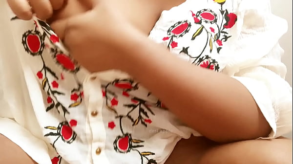 Gadis Kampus India Yang Seksi Dan Menggoda