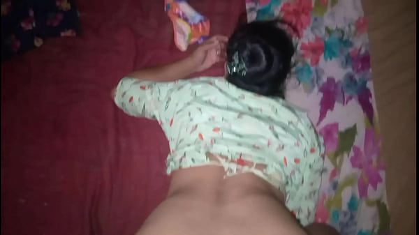 Desi Cewek Lagi Digebukin Sampe Meringis