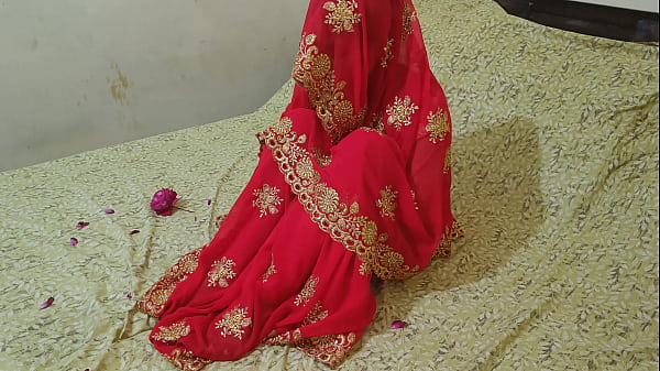 Desi Indian Village Bhabhi, Abhi Do Din Ki Shaadi Ke Baad, Apne Dever Ke Saath Kuttiya Jaisa Chudai Karke, Hindi Audio Mein Saaf Sunai De Raha Hai