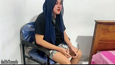 Step Brother Dan Step Sister Muslim Lagi Ngen*ng, Nyusu-nyusu Tetek Dan Jari-jari Masuk Ke Memek