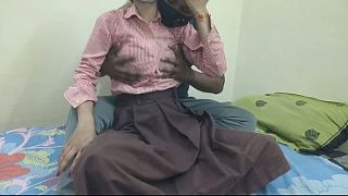 Cewek Kuliahan India Digebukin Sama Pacar Di Kamar, Ngentot Panas Sampai Meraung