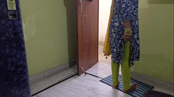 Bapak Mertua India Ngewe Mantu Dengan Alasan Sakit, Bikin Makin Nafsu!