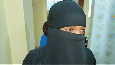 Ibu Rumah Tangga Seksi Digauli Habis-habisan Sama Suami Sendiri, Video Desi Panas Bikin Ngilu.