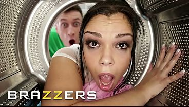 Tonton Sekarang! Macem-macem Situasi Macet Bikin Cewek-cewek Bintang Brazzers Nggak Tahan, Langsung Crot Dijamin Keras!