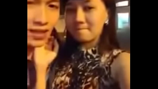 Cắn Môi Nhau Bao Lâu – Thằng ế Dài Hạn Cấm Nhìn