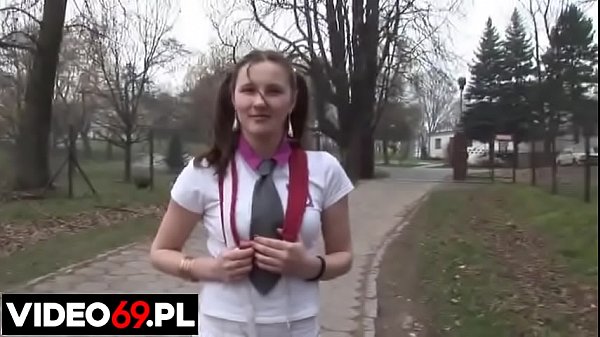 Polskie Porno – Ngentot Kosmik Di Tengah Hutan, Crot Di Mana-mana