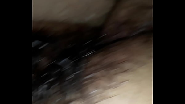 Istri Becek, Banjir Cairan, Siap Digenjot.