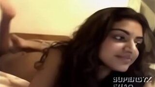 Cewek Mirip Artis India Ini Bugil Bikin Makin Liar.
