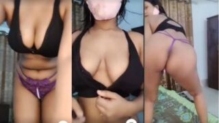 Gadis Desi Bugil Goyang Panas Buat Menangin Game Online