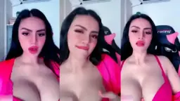 Selebgram Montok Alondra Pamer Belahan Dada Bikin Nafsu Naik