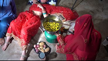 Ibu Tiri India Desi, Ngentot Di Dapur, Omongan Kotor Bahasa Hindi, Ngentot Panas.