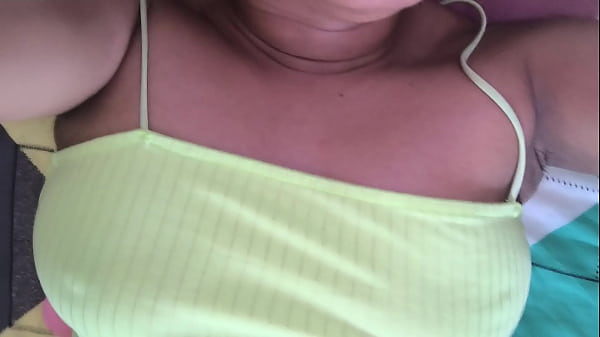 Nikmatnya Memek Berbulu Lebat Dari Kakak Tiri Ku