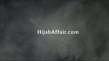 Gadis Arab Kasih Pelukan Pertama Ke Pacar Sebelum Dinikahkan Orang Tua